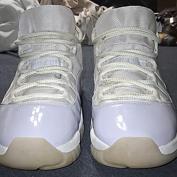 White and Cream Athletic Sneakers - Picture 5 of 7